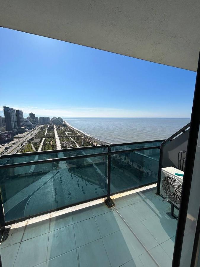 Студия С Потрясающим Видом На Море В Orbi Beach Tower Batum Dış mekan fotoğraf