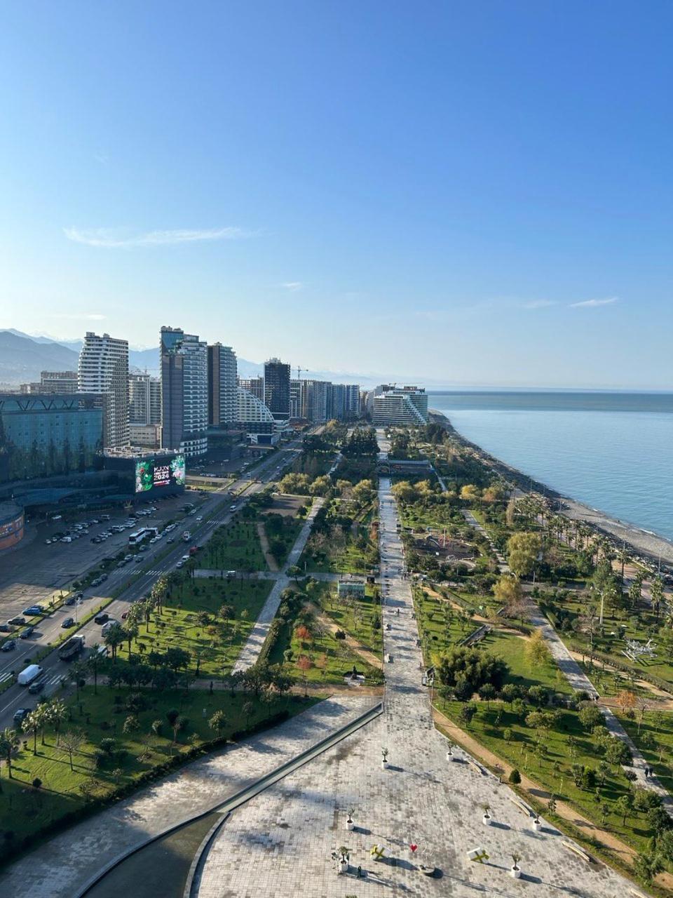 Студия С Потрясающим Видом На Море В Orbi Beach Tower Batum Dış mekan fotoğraf
